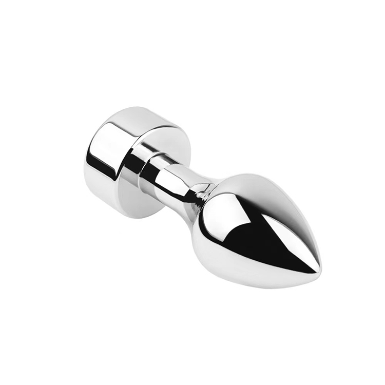 UM-PL010S Metal Plug in Silver